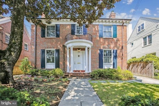 6420 31st Place NW, Washington, DC 20015