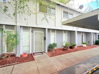 68 El Toro Ct, Fairfield, CA 94533