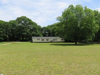 70 Blackwell Rd, Lyman, SC 29365