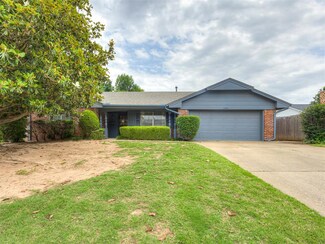 4004 N Shannon Ave, Bethany, OK 73008