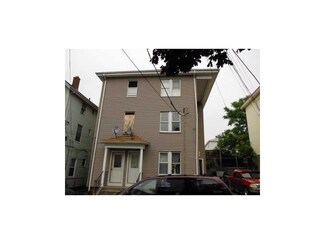 107 Sylvian St, Central Falls, RI 02863