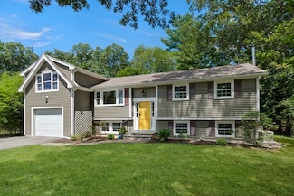 86 Christopher Rd, Holliston, MA 01746