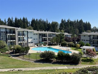 12701 NE 9th Place Unit D105, Bellevue, WA 98005