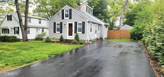 11 Bishop Hill Rd, Johnston, RI 02919