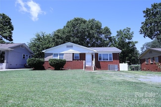1926 Eastway Dr, Charlotte, NC 28205