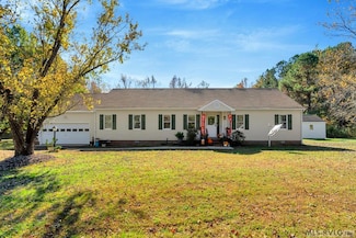 127 Cumbia Ln, Brodnax, VA 23920