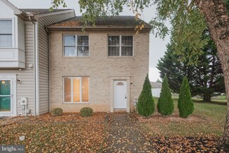 251 Morningside Dr, Falling Waters, WV 25419