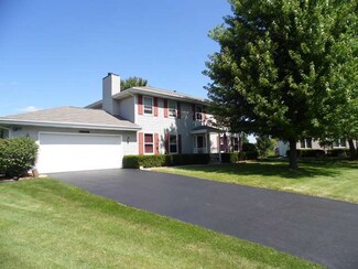3728 Maywood Ct E, Rockford, IL 61109