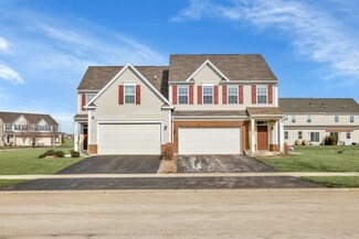 1006 Freedom Rd, Elburn, IL 60119