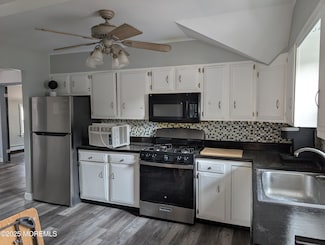 164 Port Monmouth Rd Unit B, Keansburg, NJ 07734