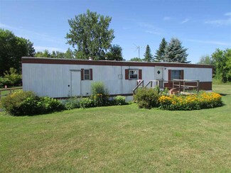 136 Sowles St, Alburg, VT 05440