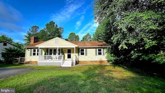 2135 Aquia Dr, Stafford, VA 22554