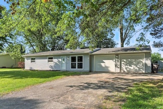 5116 Rebecca St, Fort Wayne, IN 46835