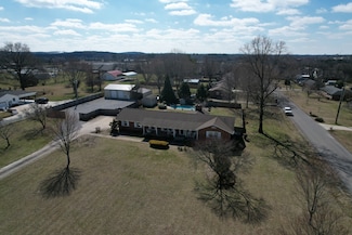 2826 Emery Rd, Murfreesboro, TN 37130