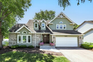 1222 Ardmore Dr, Naperville, IL 60540
