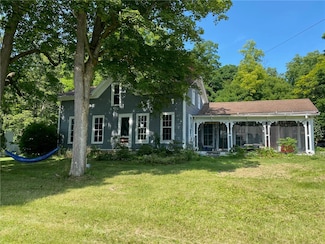 25 N Academy St, Wyoming, NY 14591