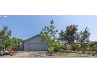 1205 Laurelhurst Dr, Eugene, OR 97402