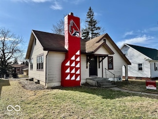 921 W Carson St, Muncie, IN 47303