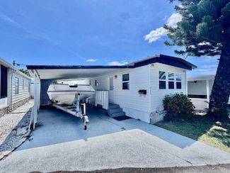 770 32nd Ave S Unit 522, Saint Petersburg, FL 33705
