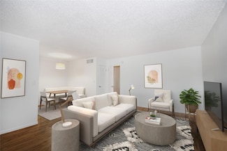 900 NE 26th St Unit 7, Wilton Manors, FL 33305