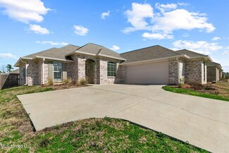 1223 Addison Ln, Brandon, MS 39042