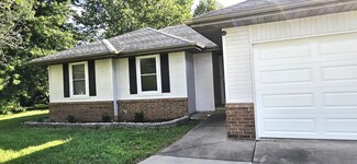 3581 S Warren Ave, Springfield, MO 65807