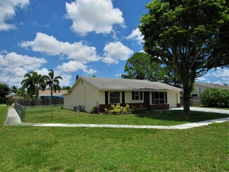 4643 Carthage Cir N, Lake Worth, FL 33463