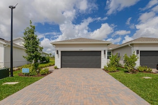 10307 NW Dreamweaver Rd, Port Saint Lucie, FL 34987