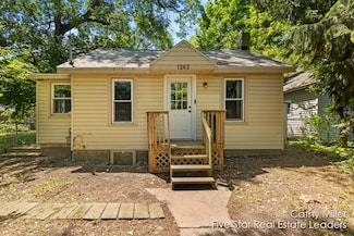 1262 Boston St SE, Grand Rapids, MI 49507