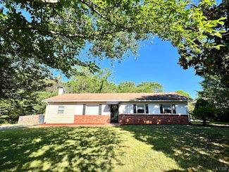 139 Abbitts Dr, Madison Heights, VA 24572