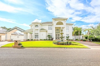 314 Bordeaux Dr, Laredo, TX 78041