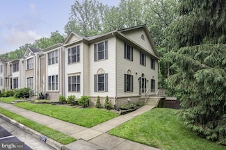 7200 Burton Hill Ct, Springfield, VA 22152