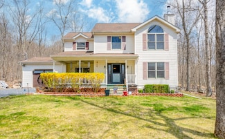 429 Snow Mass Rd, Henryville, PA 18332