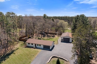 2748 Crosstown Blvd NE, Andover, MN 55304
