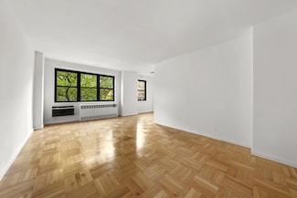 301 E 63rd St Unit 3C, New York, NY 10065