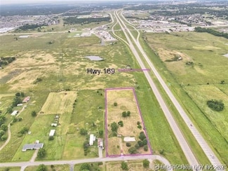 13802 E 122nd St N, Collinsville, OK 74021