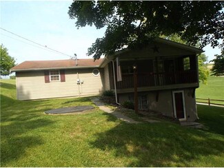 28 Bailey Rd, Fredericktown, PA 15333