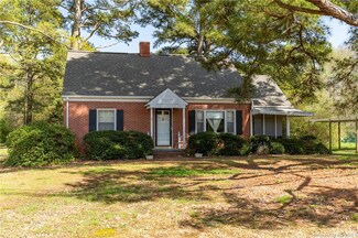 10643 Buckley Hall Rd, Mathews, VA 23109