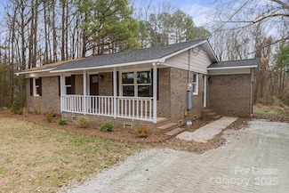 1975 W Wall St, Wadesboro, NC 28170