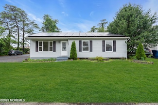 1152 Longboat Ave, Beachwood, NJ 08722