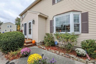 1 Shire Ct Unit B, Goffstown, NH 03045