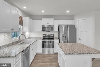504 Steeplechase Ln, Sanatoga, PA 19464