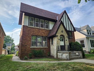 2809 N Sholes Ave Unit 2811, Milwaukee, WI 53210