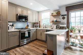 4130 Merrick St, Philadelphia, PA 19128