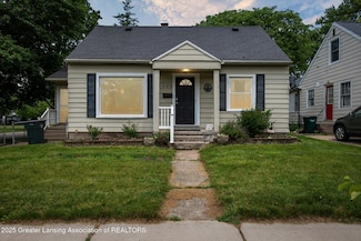 1424 Woodbine Ave, Lansing, MI 48910