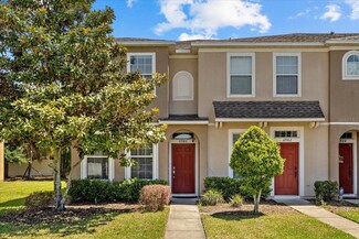 6980 Towering Spruce Dr, Riverview, FL 33578