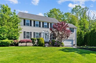 23 Gray Coach W, Cranston, RI 02921
