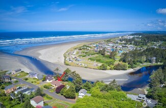 12 Diamond Dr, Pacific Beach, WA 98571