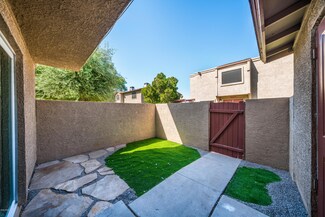5046 N 40th Dr, Phoenix, AZ 85019