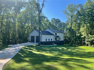221 Dragonfly Cove, Toccoa, GA 30577